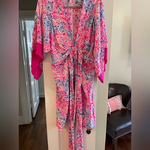 Lilly Pulitzer brand 100% silk size medium (M) dress